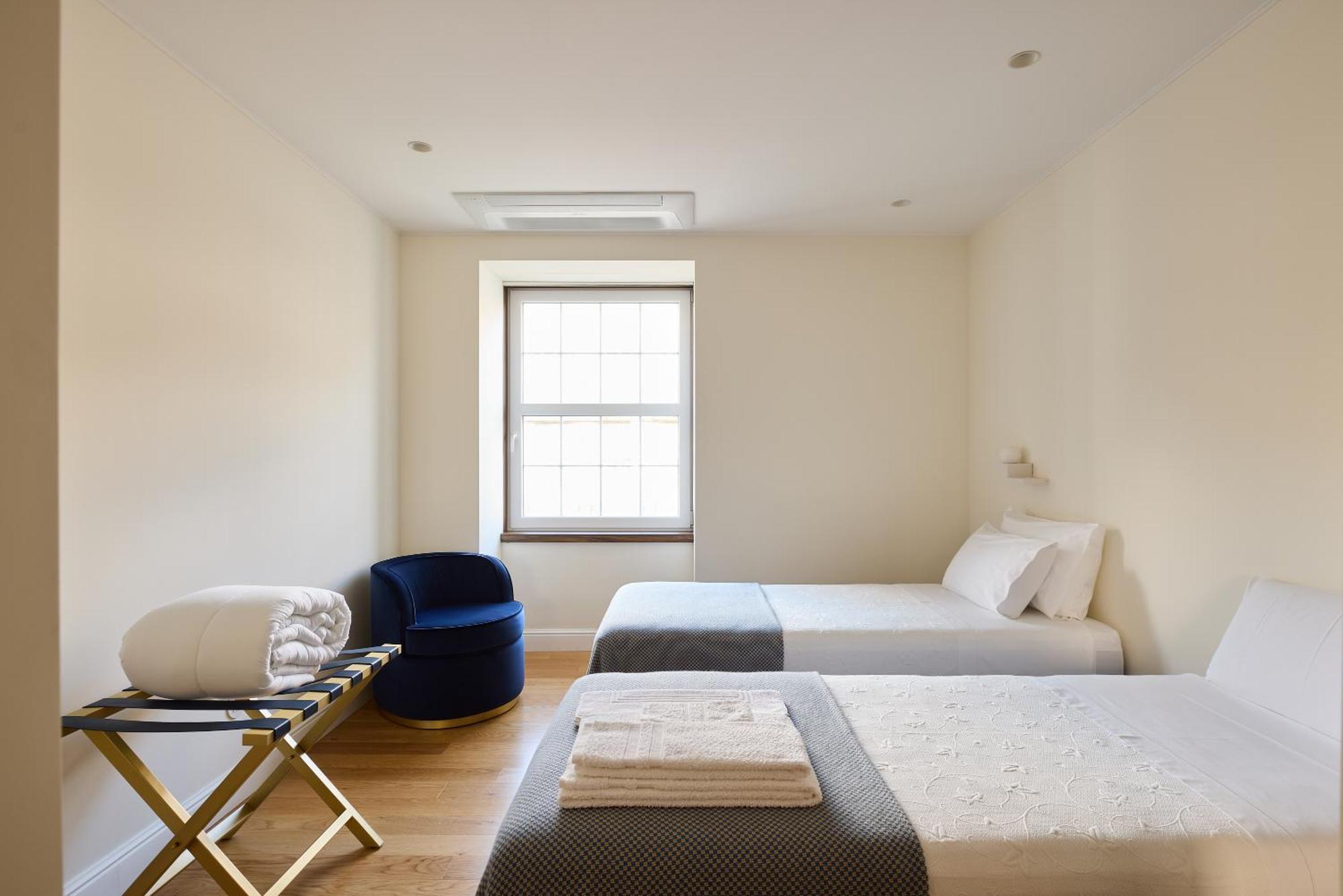 Flh Porto Clerigos Luxury Apartments ภายนอก รูปภาพ
